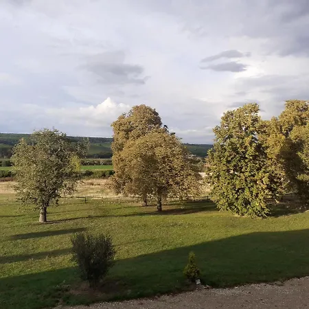 Domaine-de-la-borde A Epernay לינה וארוחת בוקר