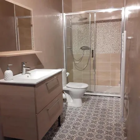 לינה וארוחת בוקר Domaine-de-la-borde A Epernay