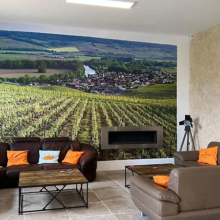 Domaine-de-la-borde A Epernay לינה וארוחת בוקר